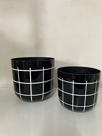 Dekoratif Saksı – Siyah & Beyaz Karo Desen No 1