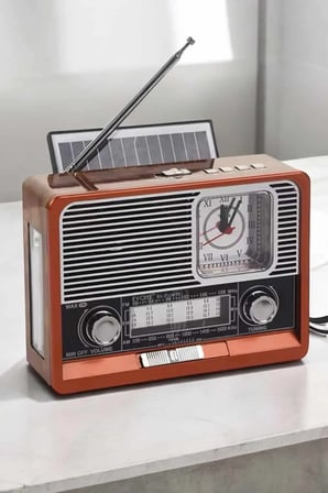 Nostaljik Görünümlü USB Girişli Bluetooth Bağlantılı Radyo