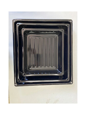 Emaye Kare Tepsi 28 cm (27 CM x 38 CM)