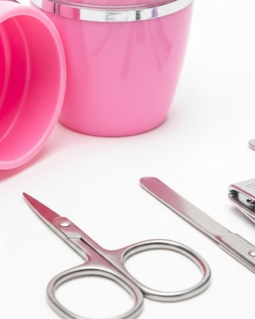 Tırnak Bakım Manikür Pedikür Seti 4 Parça Pembe Pratik Günlük Kullanım