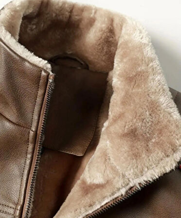 İçi Kürklü Kolları Yatay Kırmızı ve Gri Çizgili Mont