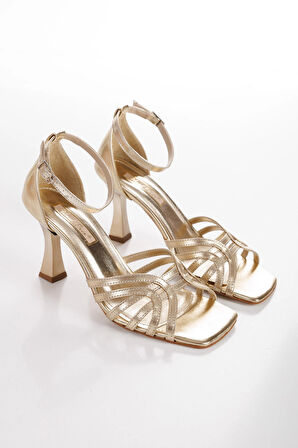 ÜNAL ÖZER Ünal Özer Kadın Günlük Biyeli Topuklu Ayakkabı Un001-0355