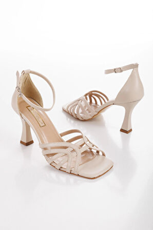 ÜNAL ÖZER Ünal Özer Kadın Günlük Biyeli Topuklu Ayakkabı Un001-0355