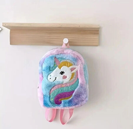 "Kız Çocuk Peluş Unicorn Sırt Çantası – Yumuşak ve Renkli Okul Çantası"