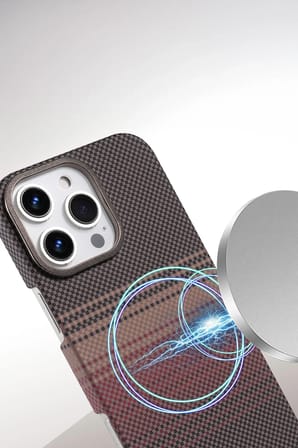 Uray store Apple iPhone 16 Pro Vega Magsafe Kapak - Yeşil