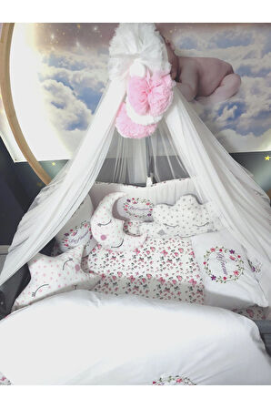 70x110 İsim Nakışlı Bebek Uyku Seti - Lüks Cibinlik Ve Aparat Dahil - Çiçek Kelebek Motifli