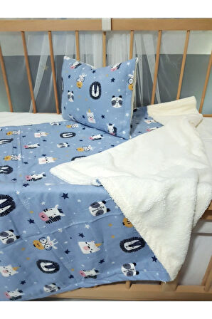 90x120 Pazen Uyku Seti 4'lü - Mavi Beyaz (YUMUŞACIK BEBEK BATTANİYESİ, ÇARŞAF VE KILIFLI YASTIK)