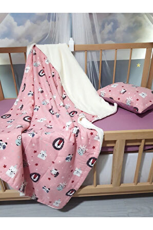 90x120 Pazen Uyku Seti 4'lü - Pembe Pembe (YUMUŞACIK BEBEK BATTANİYESİ, ÇARŞAF VE KILIFLI YASTIK)