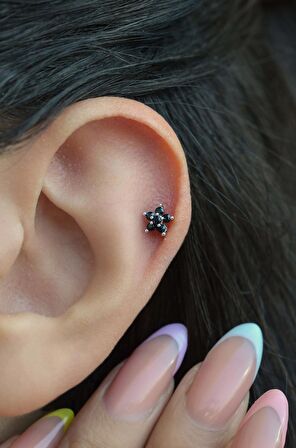 Gümüş Renkli Çelik Siyah Çiçek Helix Piercing Kıkırdak Lob