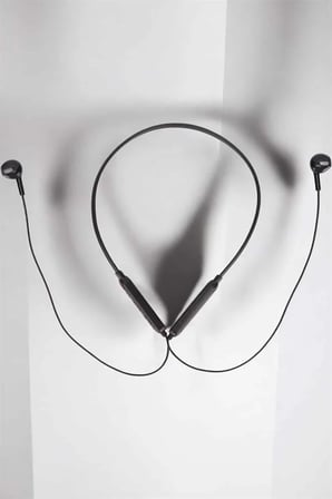 Yeni Nesil Bluetooth Kulaklık Kablolu Kulak İçi Dijital Göstergeli