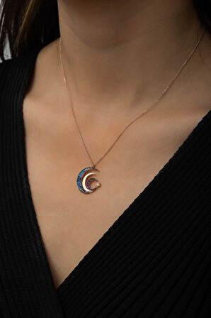 Üç Hilal Ve Yıldız Ritimli Bayrak Kolye Renkli Taş Rose Gold Kaplama 925 Ayar Gümüş Uvps100500