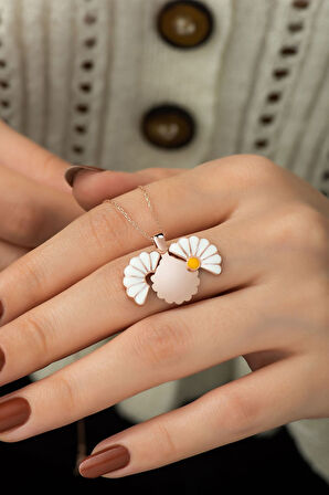 925 Ayar Rose Altın Kaplama Açılan Papatya Gümüş Kolye