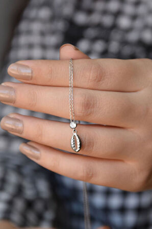 925 Ayar Gümüş Deniz Kabuğu Kolye