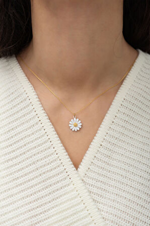 925 Ayar Özel Tasarım Altın Kaplama Gümüş Papatya Kolye