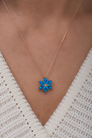 925 Ayar Açık Mavi Opal Taşlı Gümüş Lotus Kolye