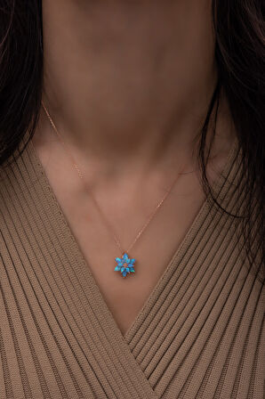 Açık Mavi Opal Taşlı 925 Ayar Gümüş Lotus Kolye