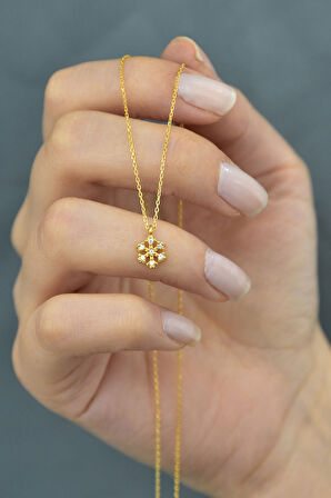 925 Ayar Altın Kaplama Zirkon Taşlı Gümüş Kar Tanesi Kolye