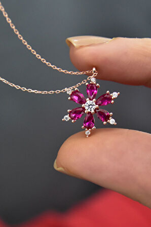 925 Ayar Gümüş Fuşya Taşlı Kamelya Çiçeği Kadın Kolye