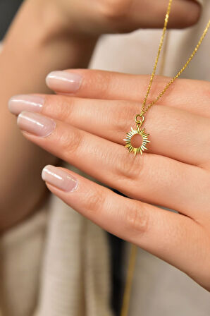 925 Ayar Gümüş Altın Kaplama Kristal Kesim Güneş Kadın Kolye