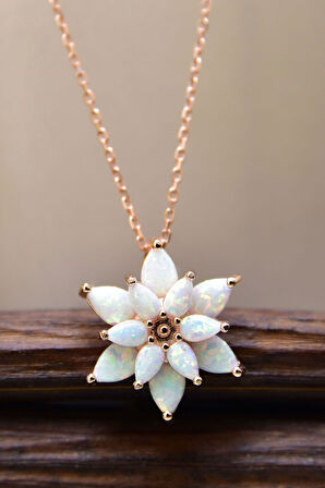 925 Ayar Gümüş Beyaz Doğal Opal Taşlı Lotus Kolye