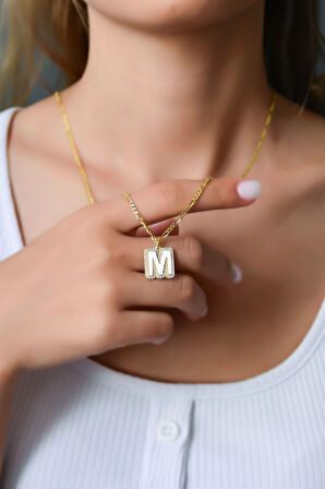 925 Ayar Gümüş Altın Kaplama Beyaz Mineli M Harf Figaro Zincir Kadın Kolye