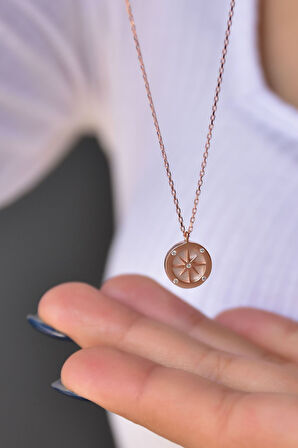 925 Ayar Gümüş Rose Kaplama Taşlı Pusula Kadın Kolye