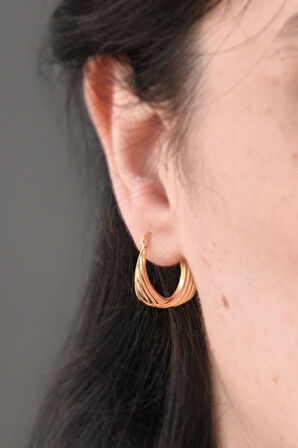 925 Ayar Gümüş Gold Kaplama Çizgili Drop Küpe