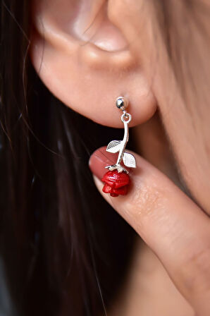 925 Ayar Gümüş Rodyum Kaplama Çift Kırmızı Gül Kadın Çivili Küpe