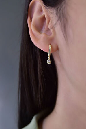 925 Ayar Gümüş Altın Kaplama Sallantılı Taşlı Halka Küpe