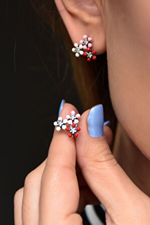 925 Ayar Gümüş Mineli Çoklu Çiçek Çivili Küpe