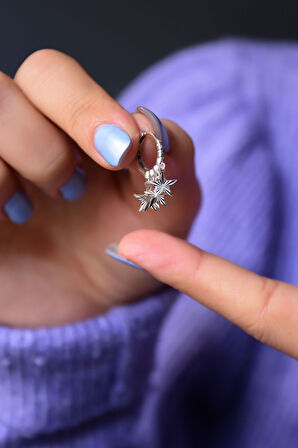 925 Ayar Gümüş Rodyum Kaplama Fırfırlı Yıldız Kadın Küpe