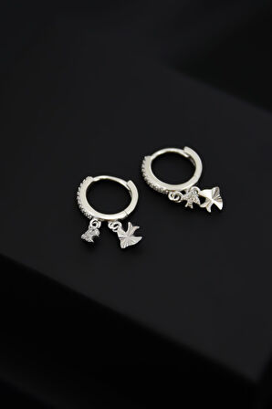 925 Ayar Gümüş Rodyum Kaplama Yıldız Figürlü Halka Kadın Küpe