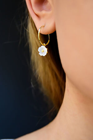 925 Ayar Gümüş Altın Kaplama Manolya Çiçek Halka Küpe