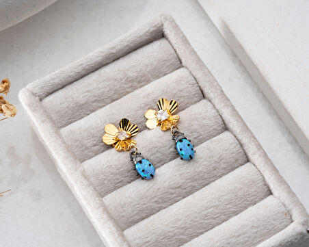 925 Ayar Gümüş Gold Renk Yonca Küpe Uğur Böceği Sallantılı