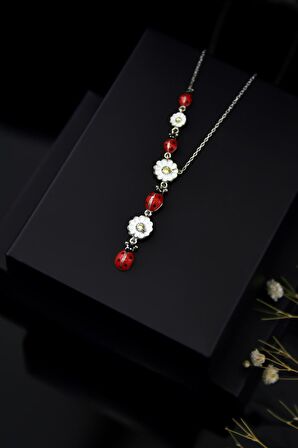 925 Ayar Gümüş Rodyum Kaplama Akışlı Uğur Böceği Ve Papatya Kadın Kolye