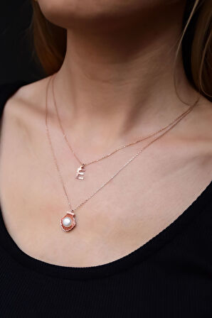 925 Ayar Gümüş Rose Kaplama Asansörlü Inci Taşlı Istiridye Kristal Kesim E Harf Kolye