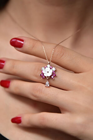 925 Ayar Gümüş Rose Kaplama Tasarım Fuşya Taşlı Sedef Manolya Çiçeği Kolye