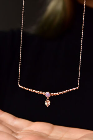 925 Ayar Gümüş Rose Kaplama Top Motifli Pembe Ay Taşı Dört Yapraklı Yonca Kolye