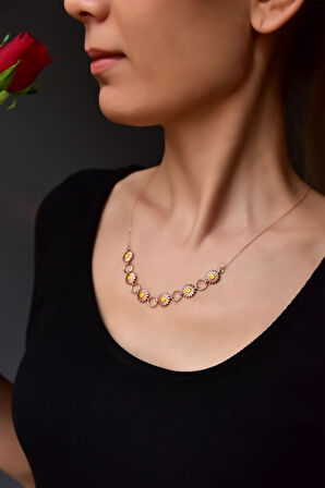 925 Ayar Gümüş Rose Kaplama Halka Mineli Papatya Kolye