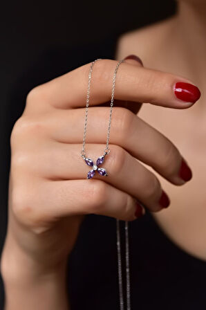 925 Ayar Gümüş Rodyum Kaplama Mor Zirkon Taşlı Plumeria Kolye