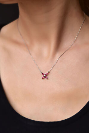 925 Ayar Gümüş Rodyum Kaplama Fuşya Zirkon Taşlı Plumeria Kolye