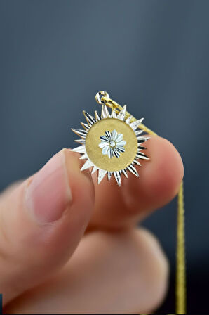 925 Ayar Gümüş Gold-rodyum Kaplama Fulya Çiçeği Güneş Plaka Kolye