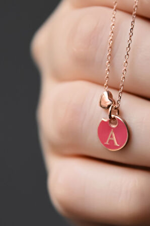 925 Ayar Gümüş Rose Kaplama Kırmızı Mineli A Harfli Üç Boyutlu Kalp Kolye