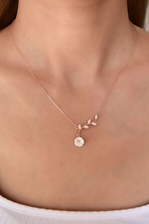 925 Ayar Gümüş Rose Kaplama Zirkon Taşlı Sedef Manolya Çiçeği Kolye