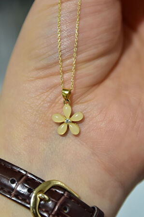 925 Ayar Gümüş Gold Kaplama Ay Taşı Yasemin Çiçeği Kolye