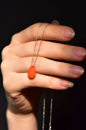 925 Ayar Gümüş Rodyum Kaplama Doğal Taş Turuncu Damla Kolye