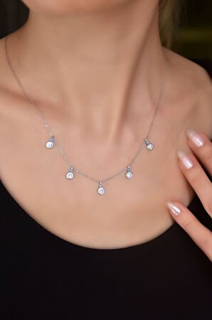 925 Ayar Gümüş Rodyum Kaplama Mineli Gözlü Yuvarlak Zirkon Taşlı Sallantılı Kolye