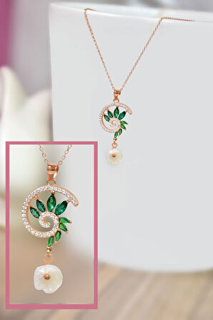 925 Ayar Gümüş Rose Kaplama Yeşim Taşı Tasarım Sedef Manolya Çiçeği Kolye