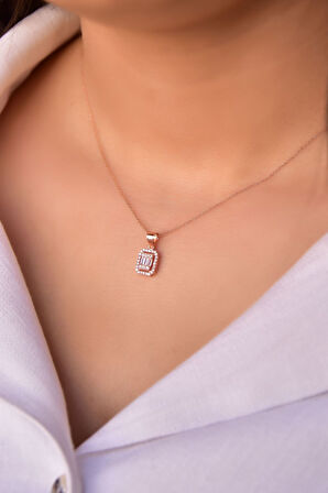 925 Ayar Gümüş Rose Kaplama Zirkon Baget Kare Taşlı Kolye