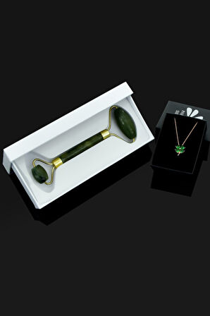 925 Ayar Gümüş Rose Kaplama Yeşil Taşlı Yonca Kolye Yeşim Taşı Çift Taraflı Yüz Masaj Aleti